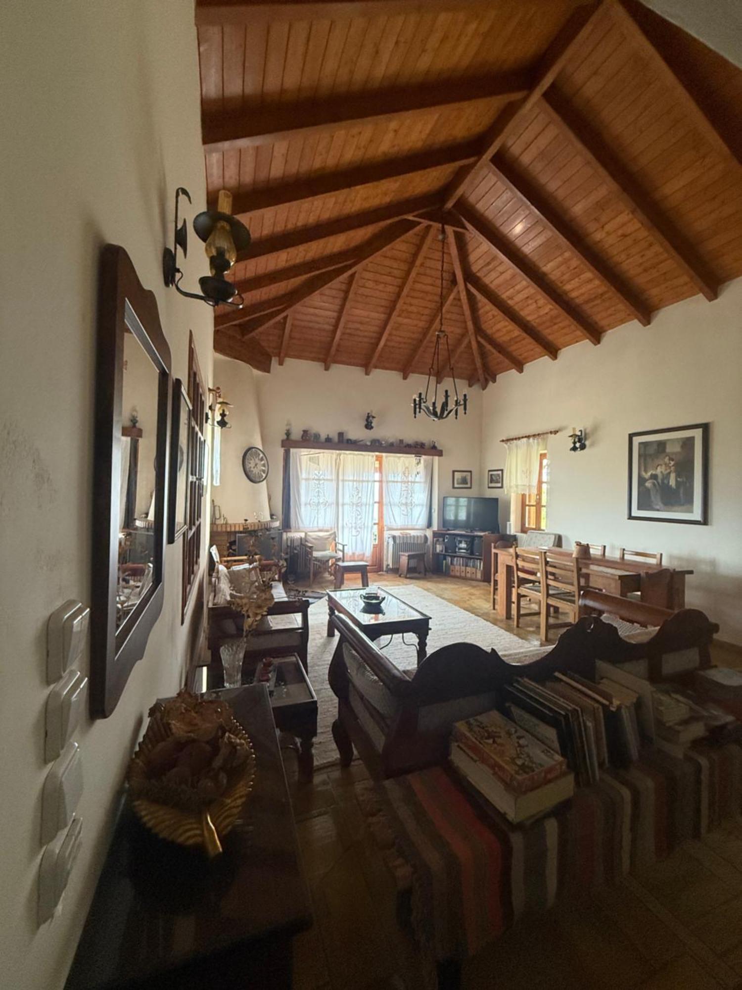 Arcadianis Lakeview Villa At Psari Arkadias Psárion 外观 照片